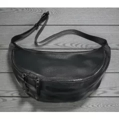 Női  táska - 2025ban-fekete 