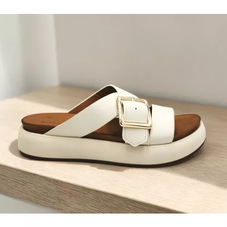 Inuovo női papucs-A96065 Crema